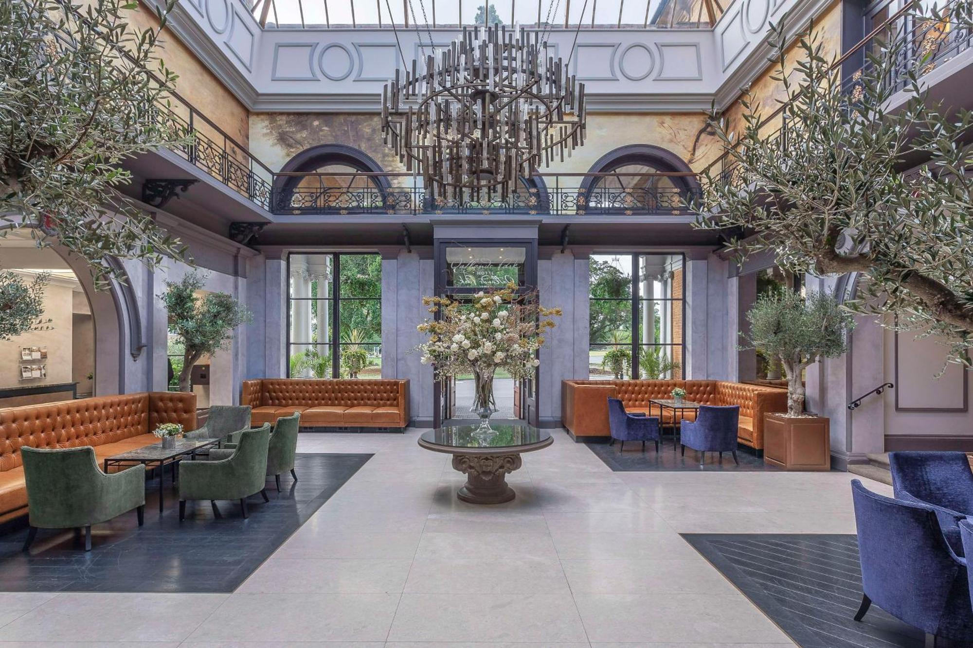Oatlands Park Hotel Вейбридж Екстер'єр фото